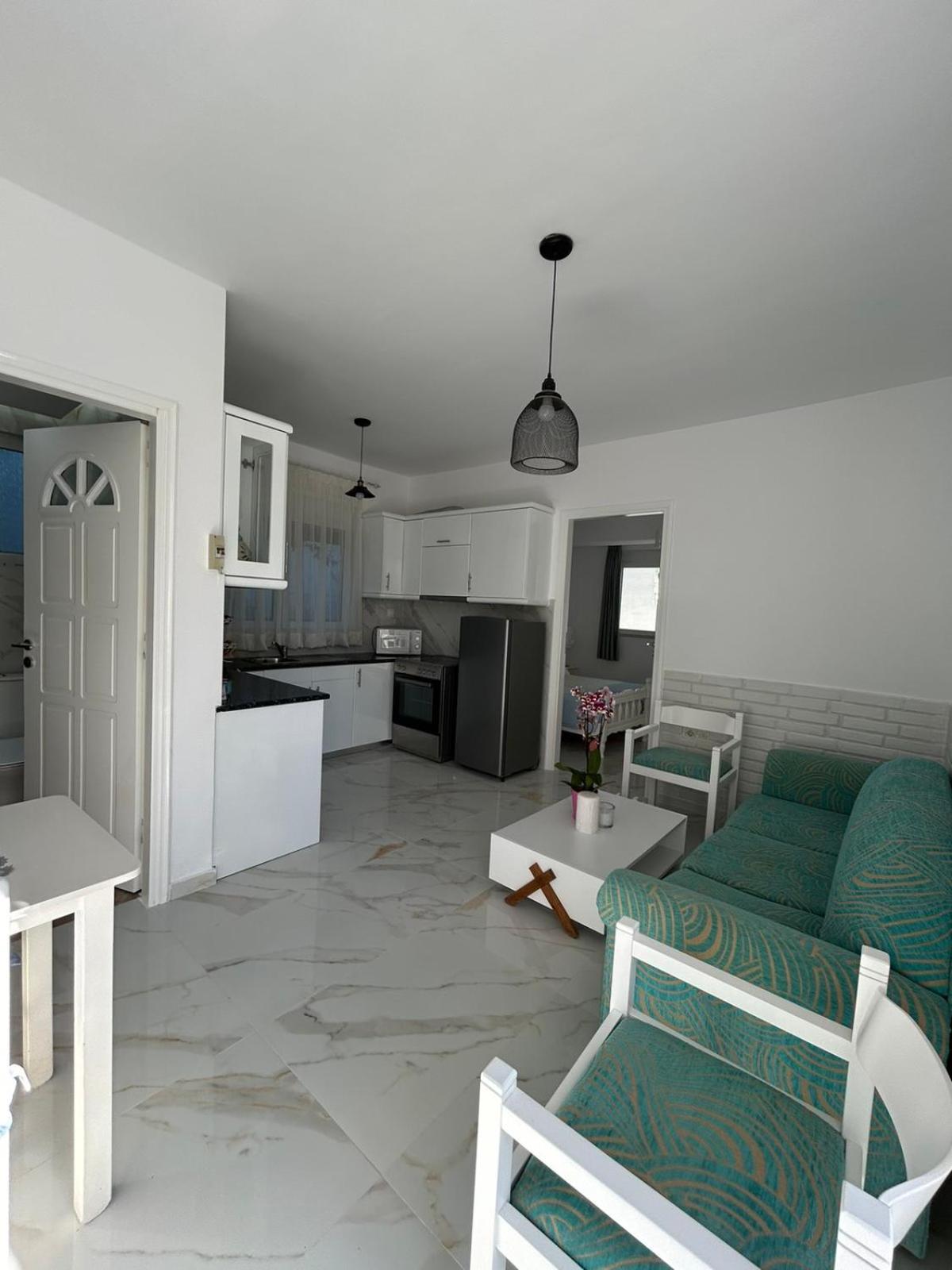 Maria'S Apartments Пиги Экстерьер фото